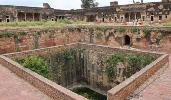 16000 रानियों की चिता की राख से अल्लाउद्दीन ने “सवा चौहत्तर मन सोना” लूटा था।