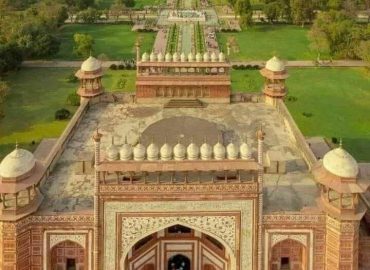 क्या न्याय पाने के लिए पीएचडी करना आवश्यक है ?