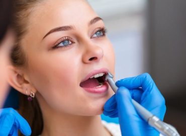 Best implantologist in Indirapuram