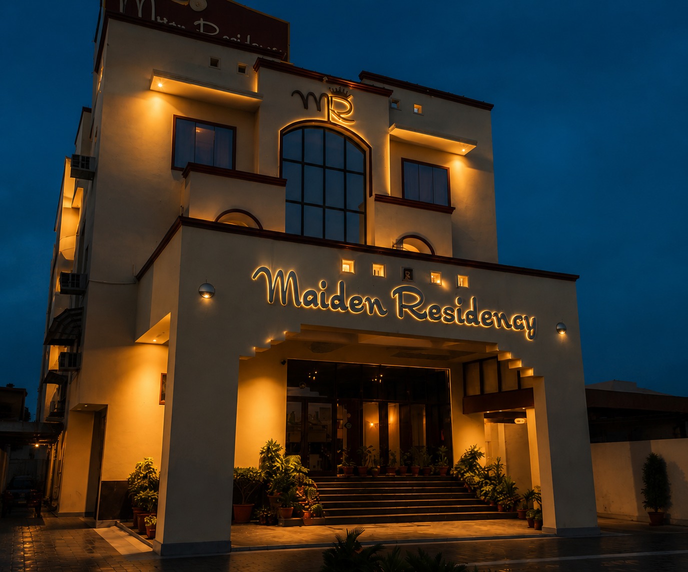 hotel Maiden Residency